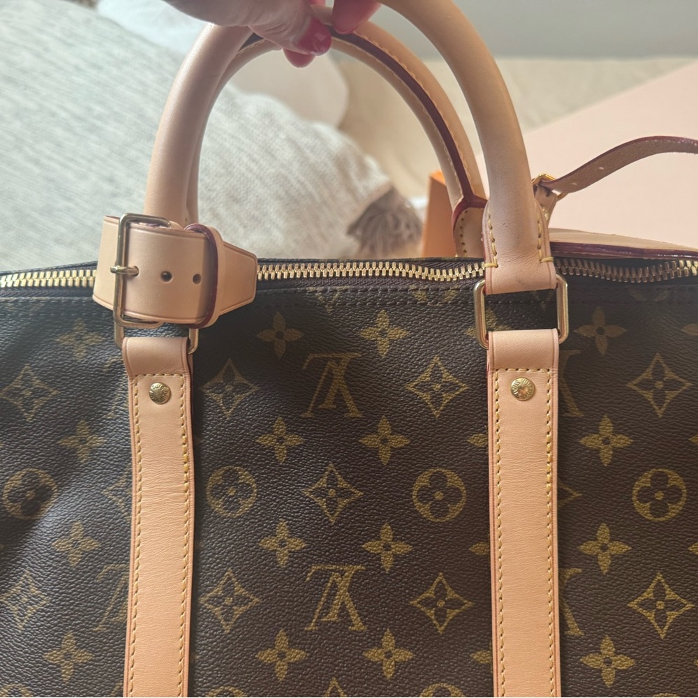 Louis Vuitton Brown Monogram Handbag - Picture 7 of 8